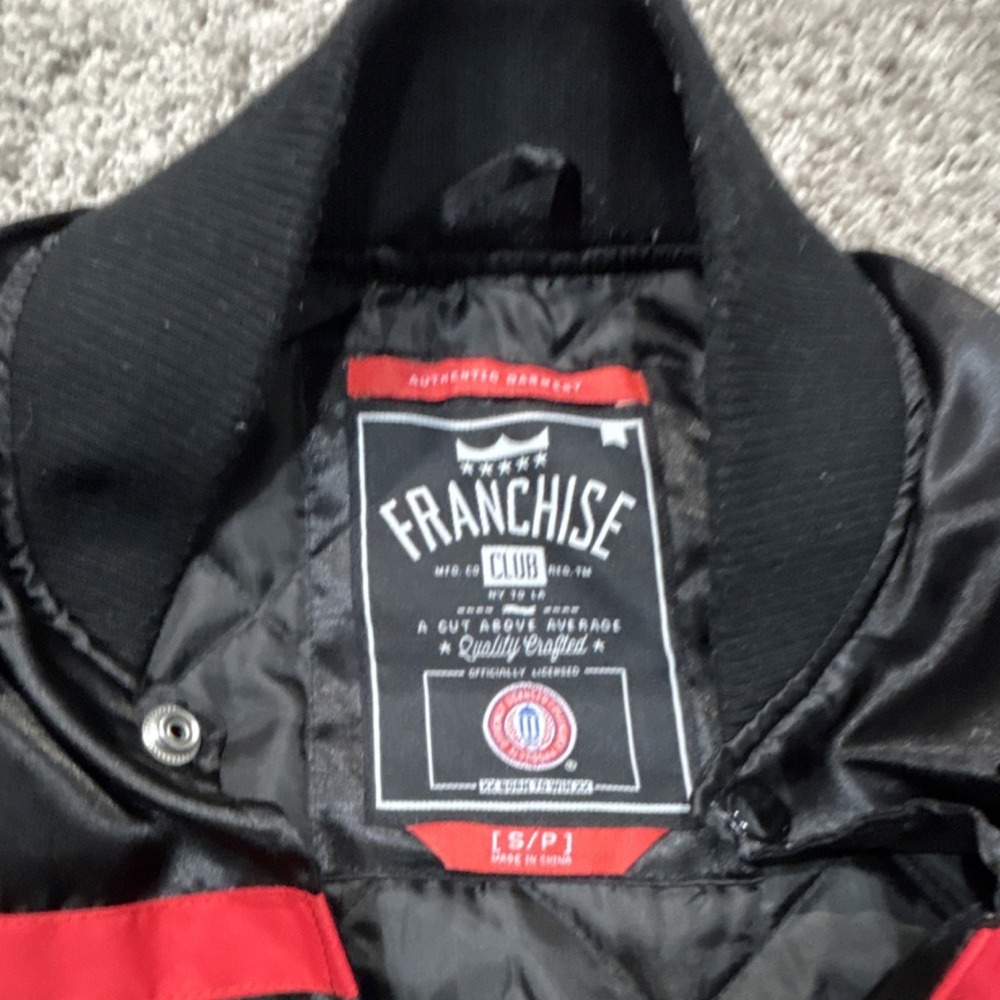 Franchise Club Louisville‎ Cardinals NCAA Black Red White Full Zip Jacket S/P - Picture 2 of 7